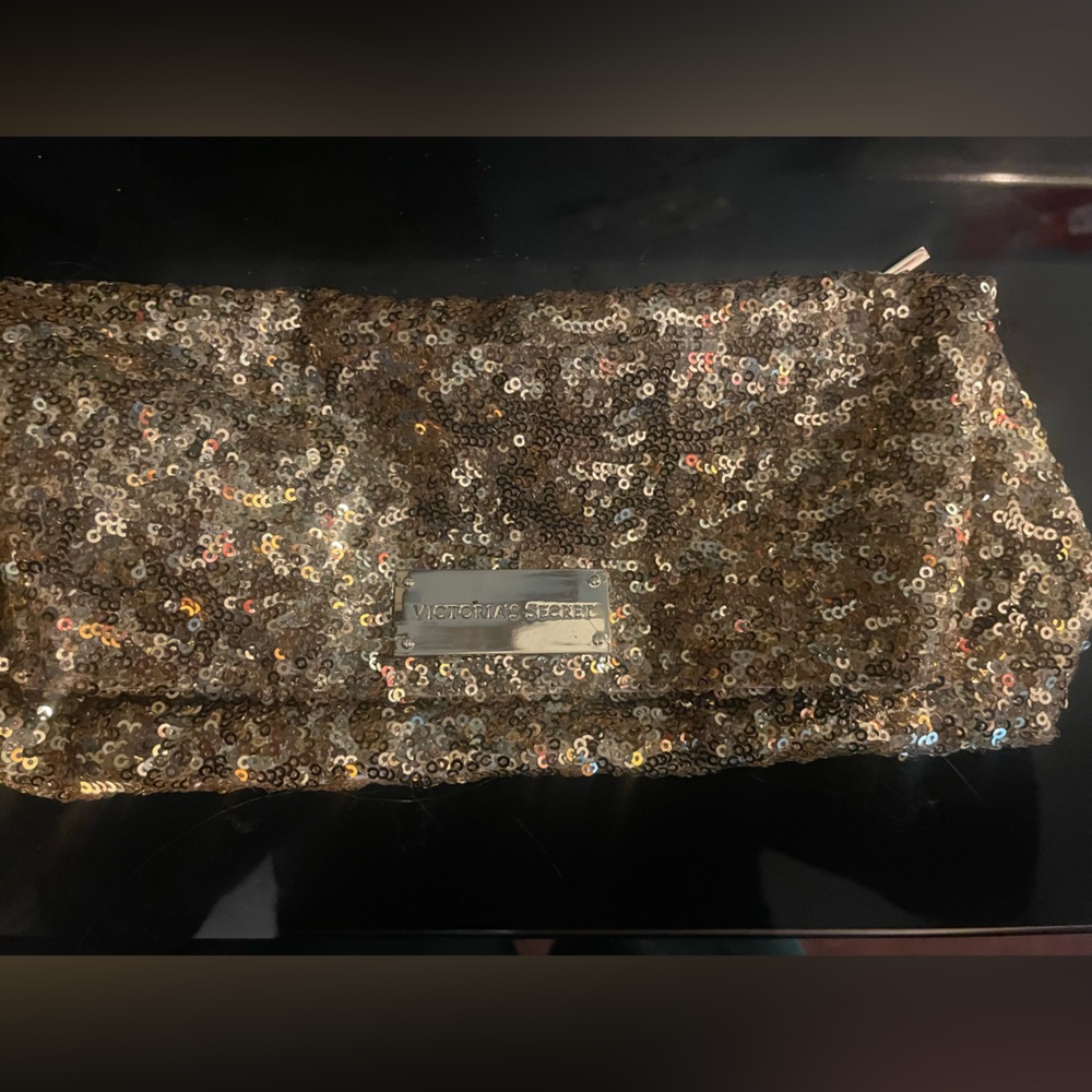 Victoria’s Secret clutch